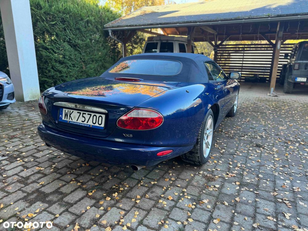 Jaguar XK8 - 4