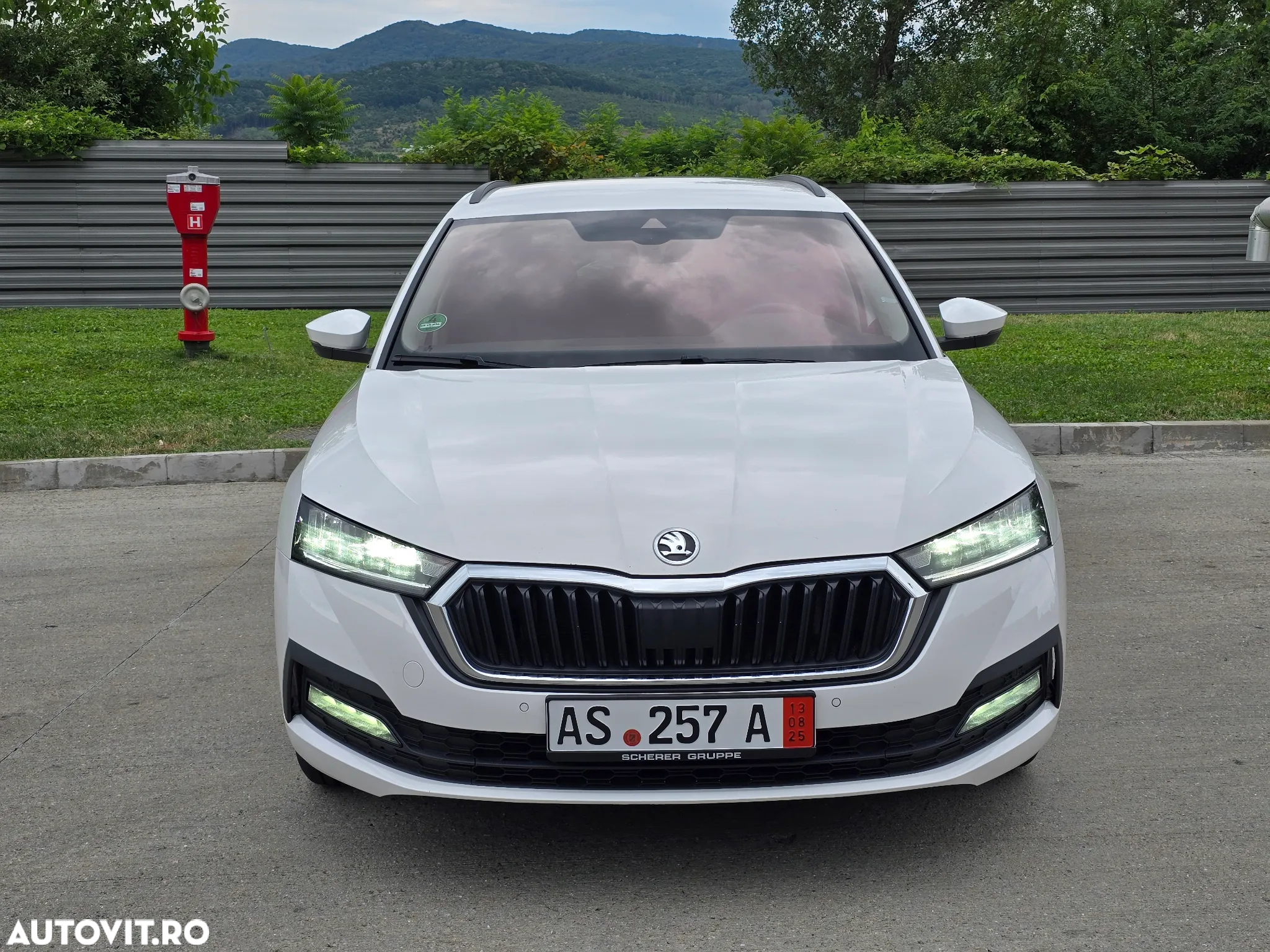 Skoda Octavia 2.0 TDI DSG First Edition - 25