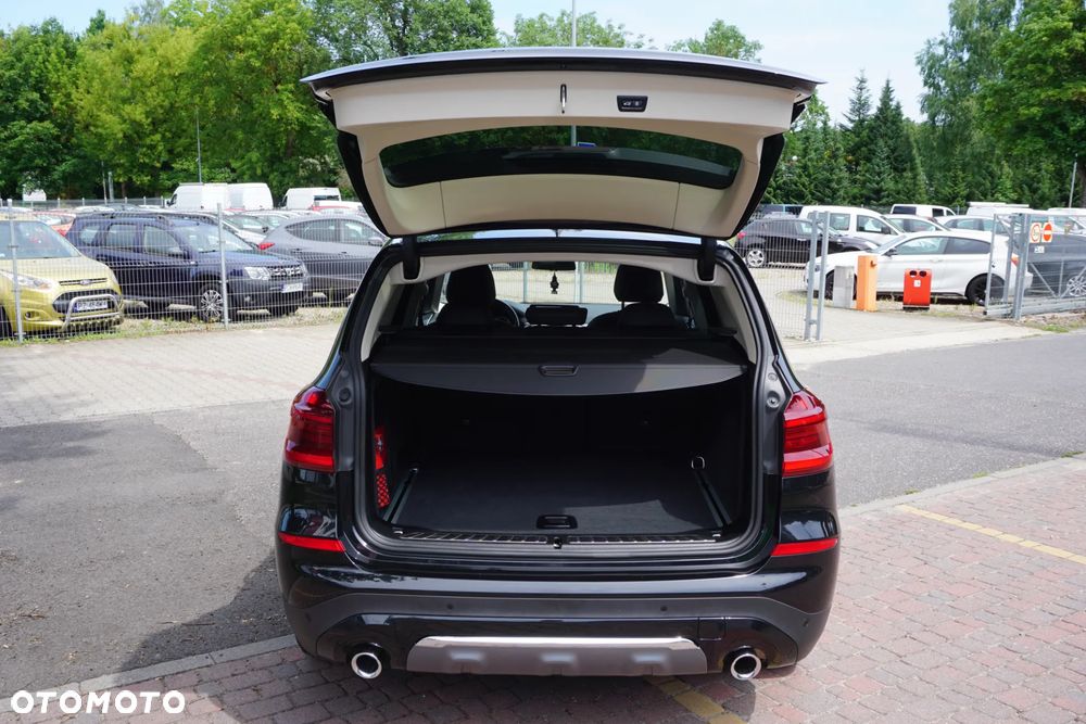 BMW X3 xDrive30d Luxury Line - 5