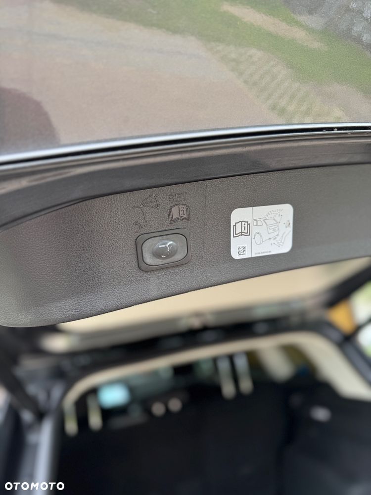 Ford Kuga 1.5 EcoBoost FWD Titanium ASS MMT6 - 27