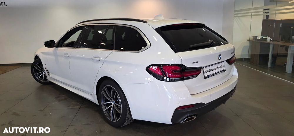 BMW Seria 5 540i xDrive AT MHEV - 4