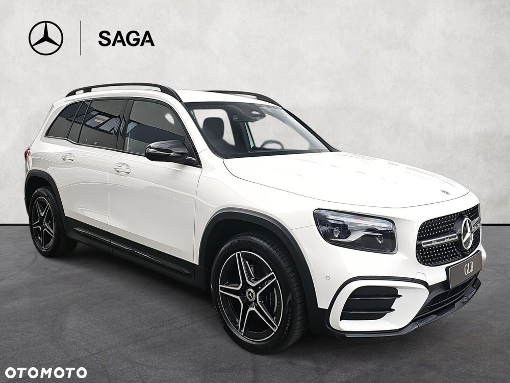 Mercedes-Benz GLB - 3