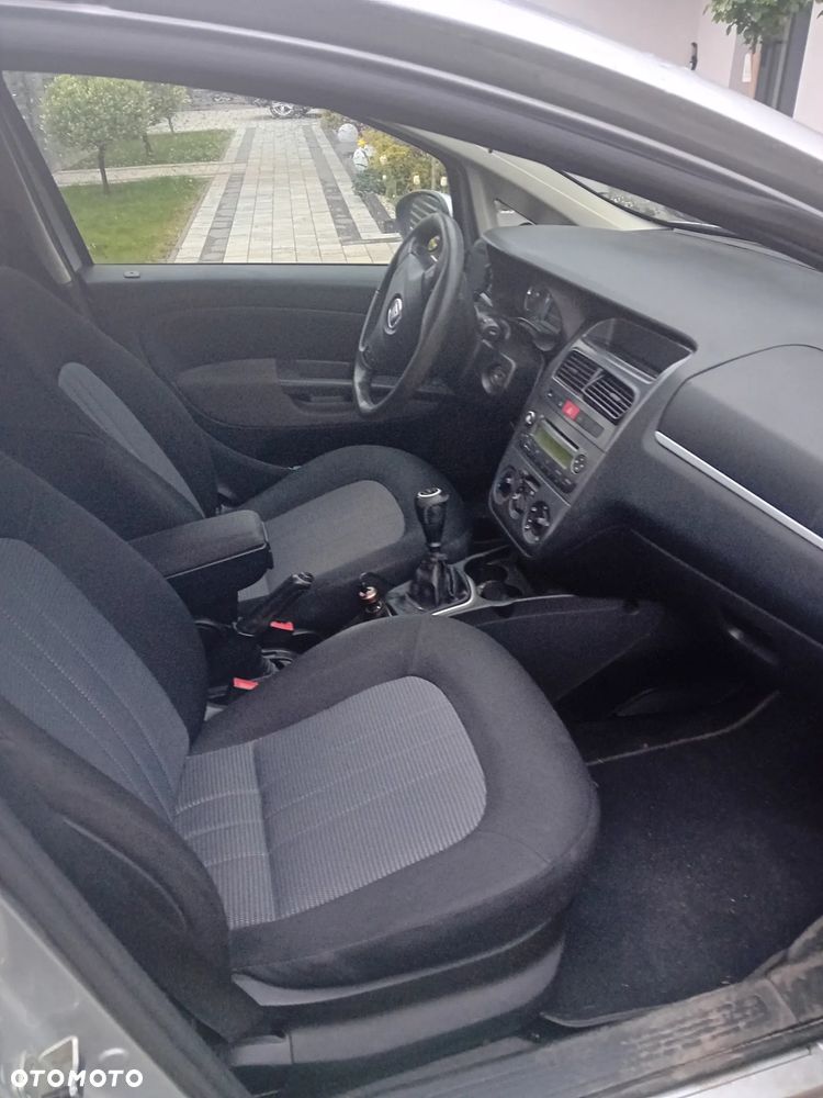 Fiat Linea 1.4 T-Jet 16V Dynamic - 7