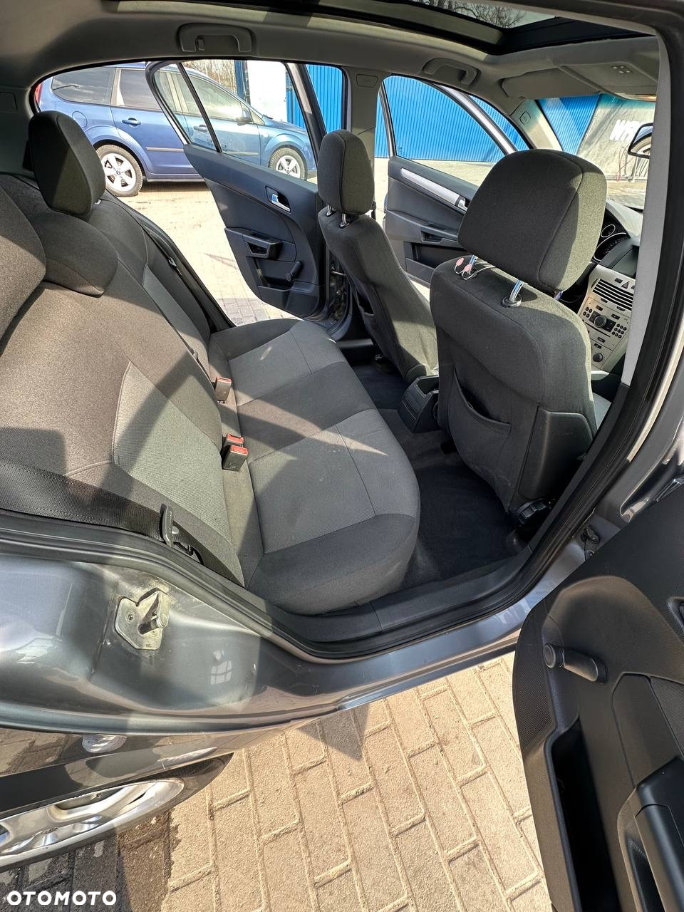 Opel Astra III 1.6 Cosmo - 9