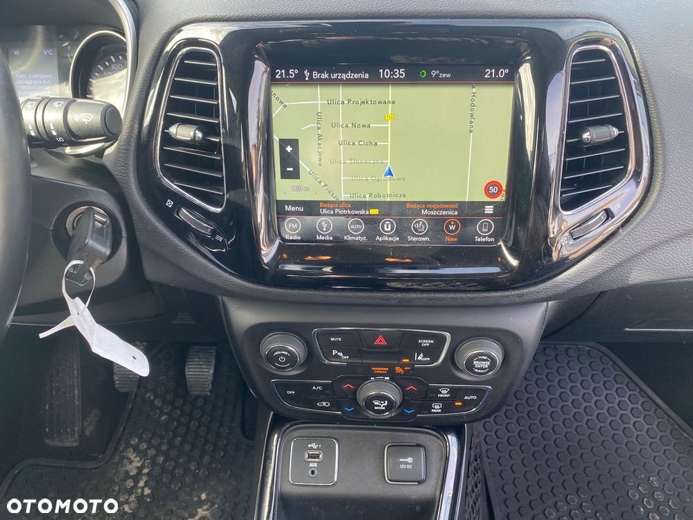 Jeep Compass 1.4 TMair Longitude FWD S&S - 31