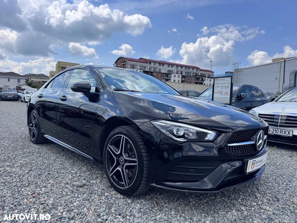 Mercedes-Benz A 250 e 8G-DCT AMG Line - 2