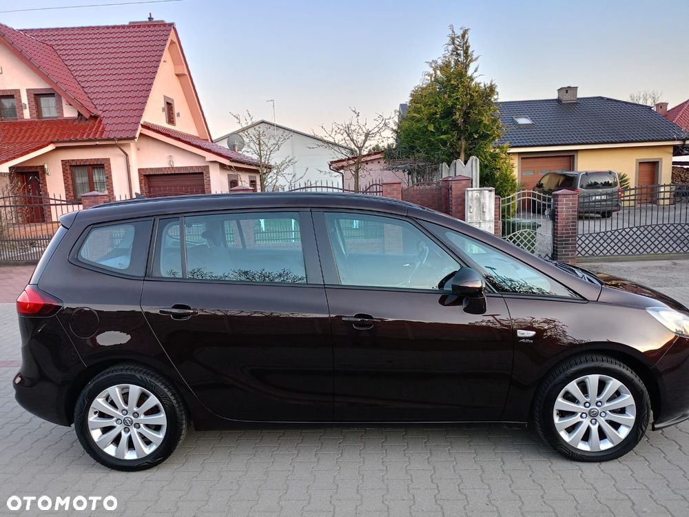 Opel Zafira - 8