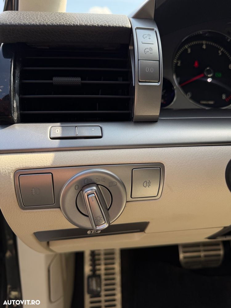 Volkswagen Phaeton 4.2 4Motion V8 Aut Lang - 12