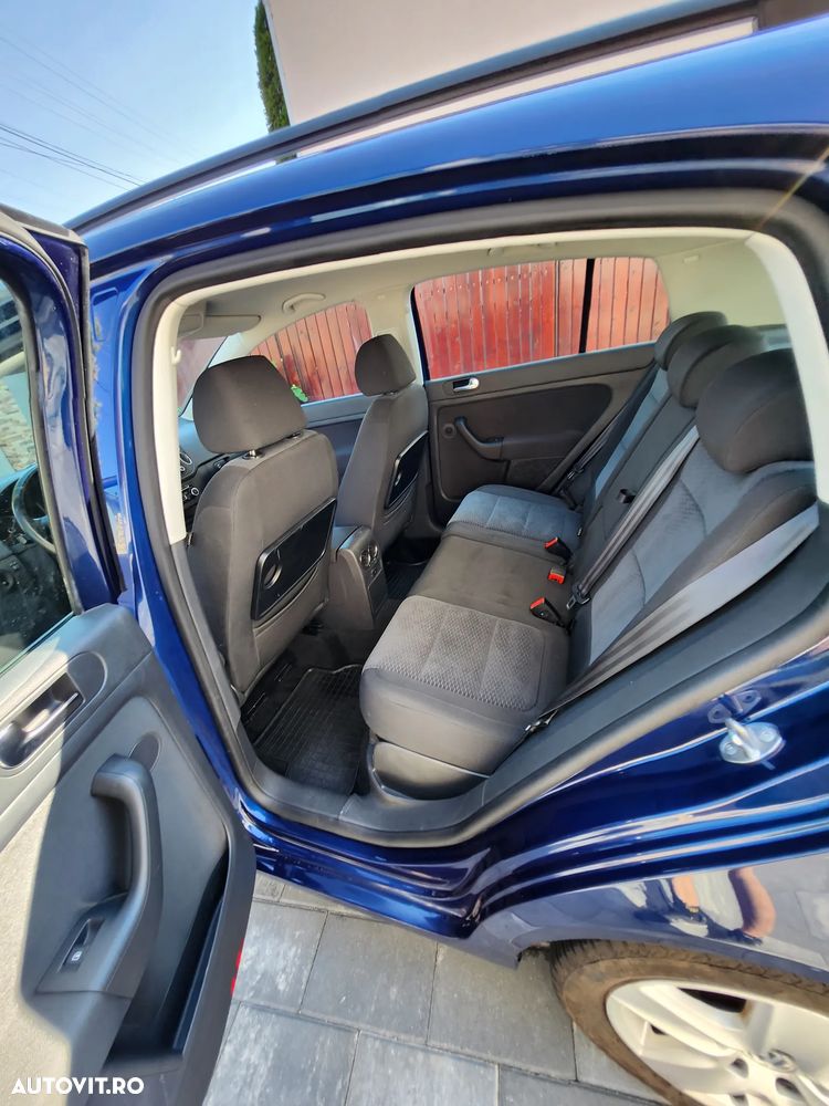 Volkswagen Golf Plus - 16