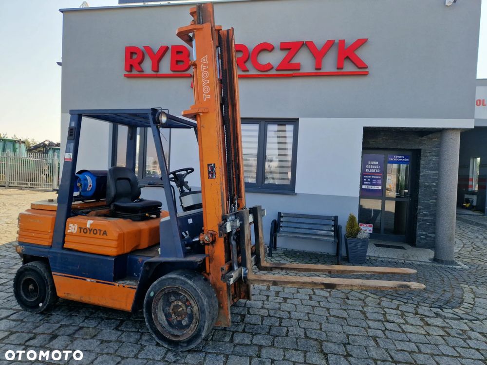 Toyota 5FG30 wózek widłowy 3T - 4