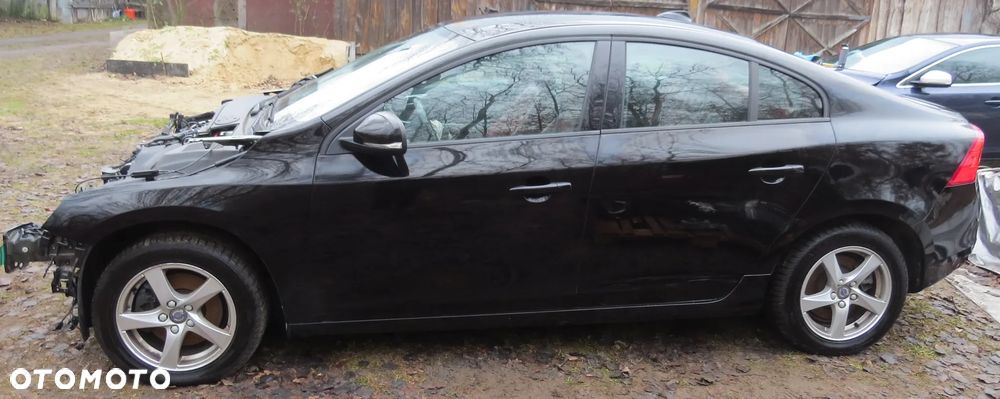 VOLVO S60 II 2.0 D2 LAKIER 717-46 NA CZĘŚCI - 5