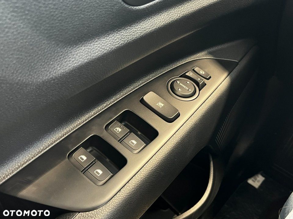Kia Stonic - 12