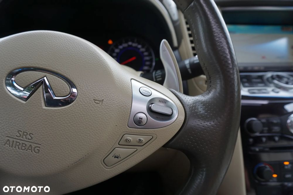 Infiniti FX FX30d AWD S - 26