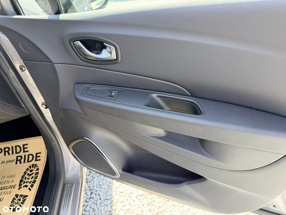 Renault Captur 1.3 TCe Intens - 18