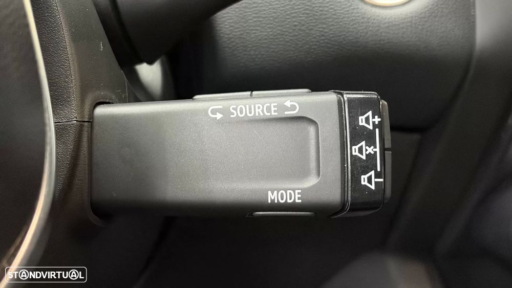 Renault Captur 1.0 TCe Evolution - 43