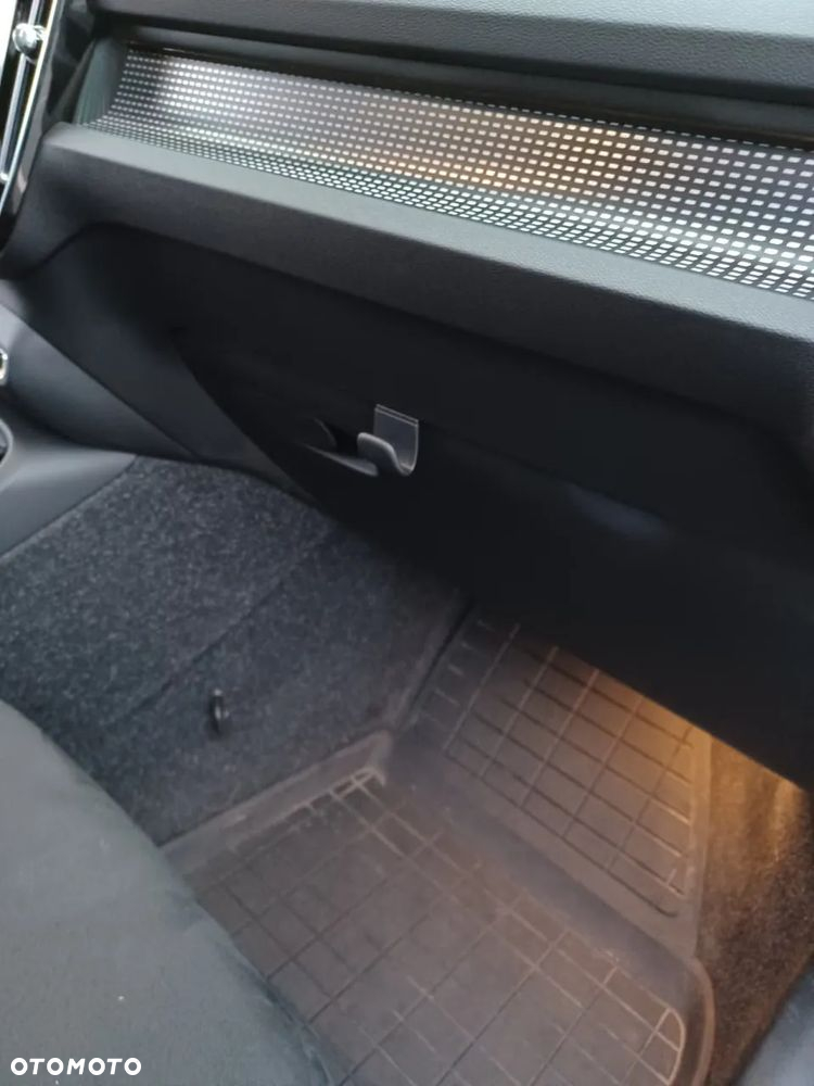 Volvo XC 40 T5 Recharge DKG RDesign - 28