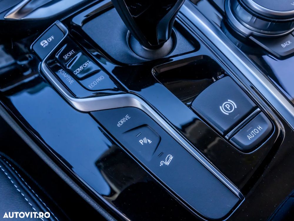 BMW X3 xDrive30e Aut. Advantage - 24