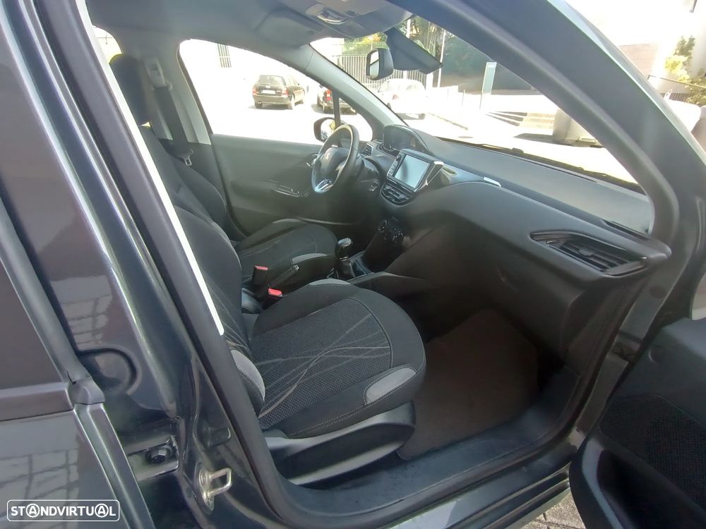 Peugeot 208 1.4 HDi Active - 20