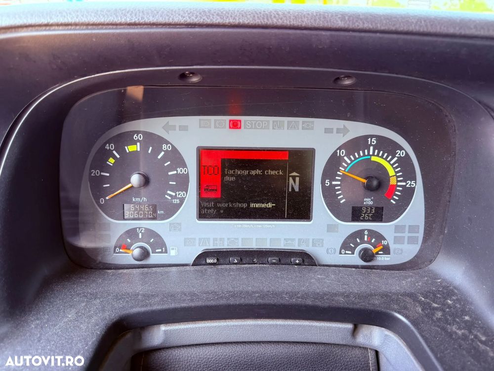 Mercedes-Benz 2641 - 13