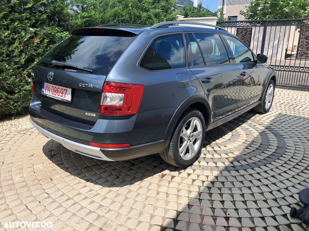 Skoda Octavia 2.0 TDI 4x4 Scout - 4