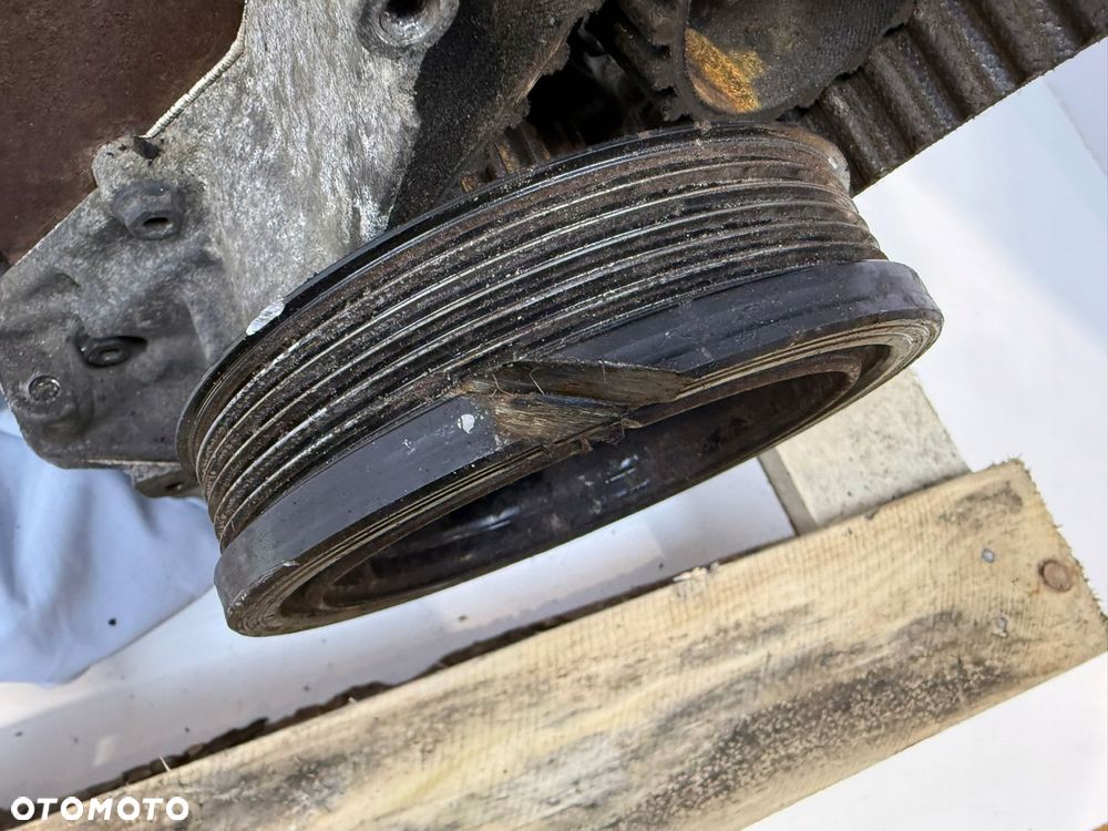 DÓŁ SILNIKA CAY CAYC VW Golf VI Polo V Touran II 1T Passat B6 B7 1.6 TDI - 10