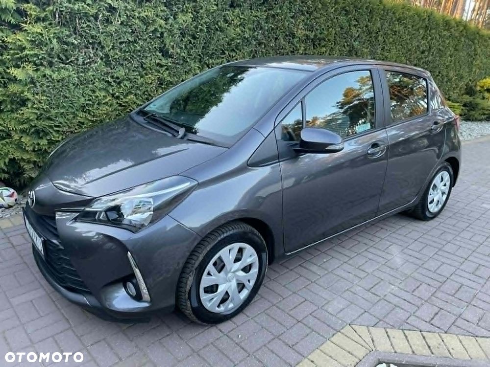 Toyota Yaris 1.5 Premium - 1