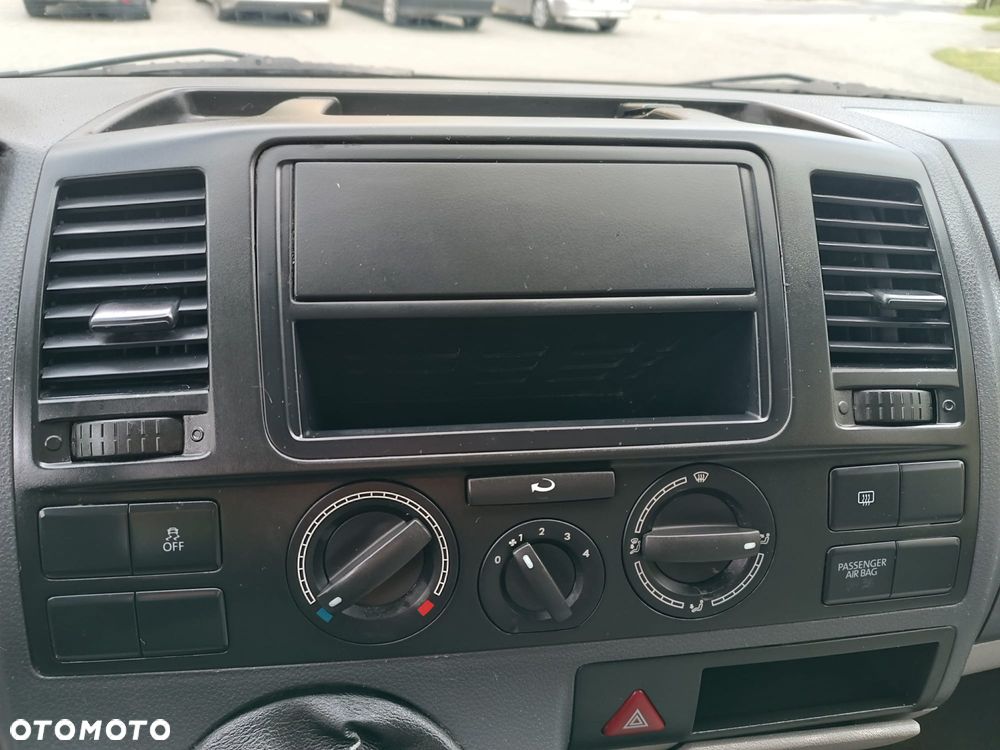 Volkswagen Volkswagen T5 Lift 2.0tdi Regały warsztat - 11