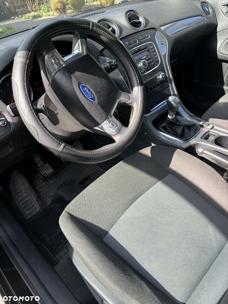 Ford Mondeo 2.0 TDCi Silver X Plus - 10