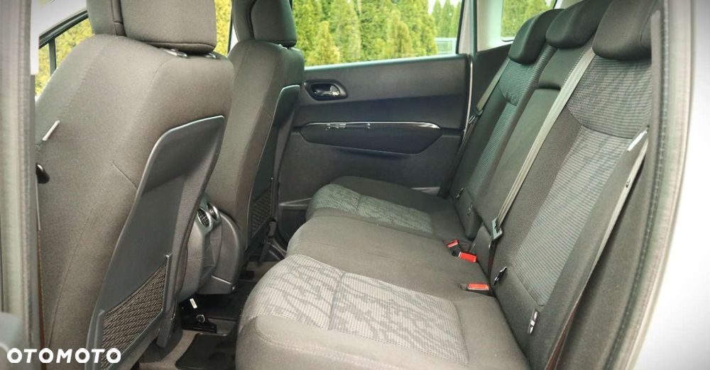 Peugeot 3008 1.6 THP Active - 17