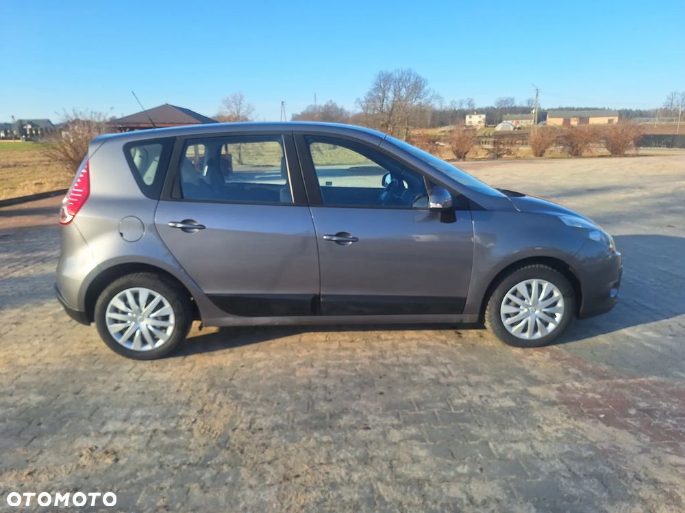 Renault Scenic 1.6 16V 110 Expression - 4