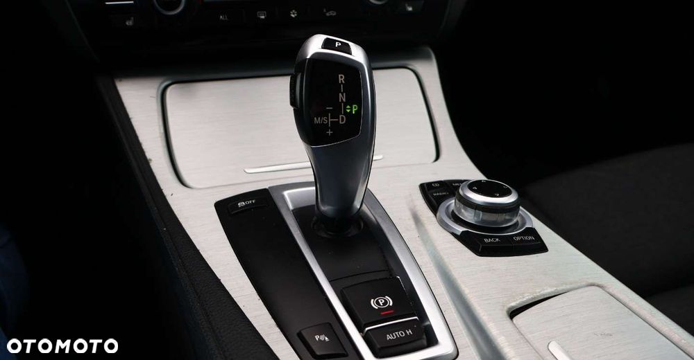 BMW Seria 5 - 30