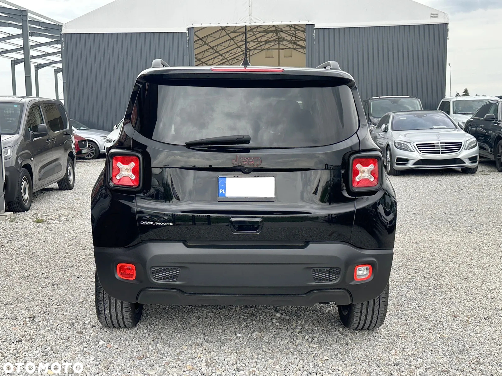 Jeep Renegade - 12