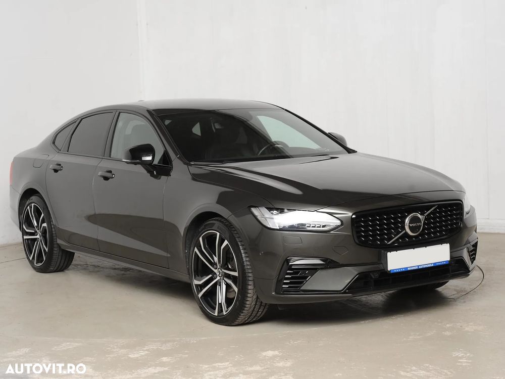 Volvo S90 T8 Recharge AWD Geartronic RDesign - 2