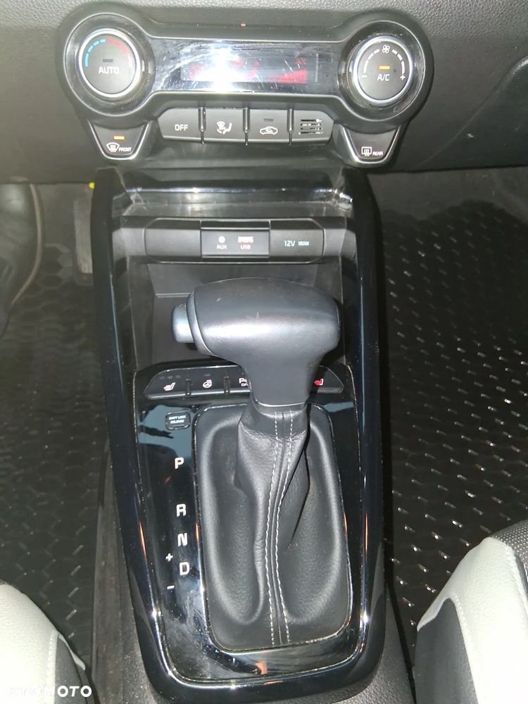 Kia Stonic 1.0 T-GDI XL - 10