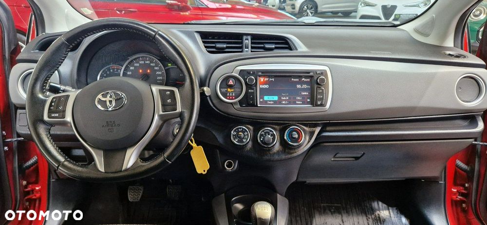Toyota Yaris - 18