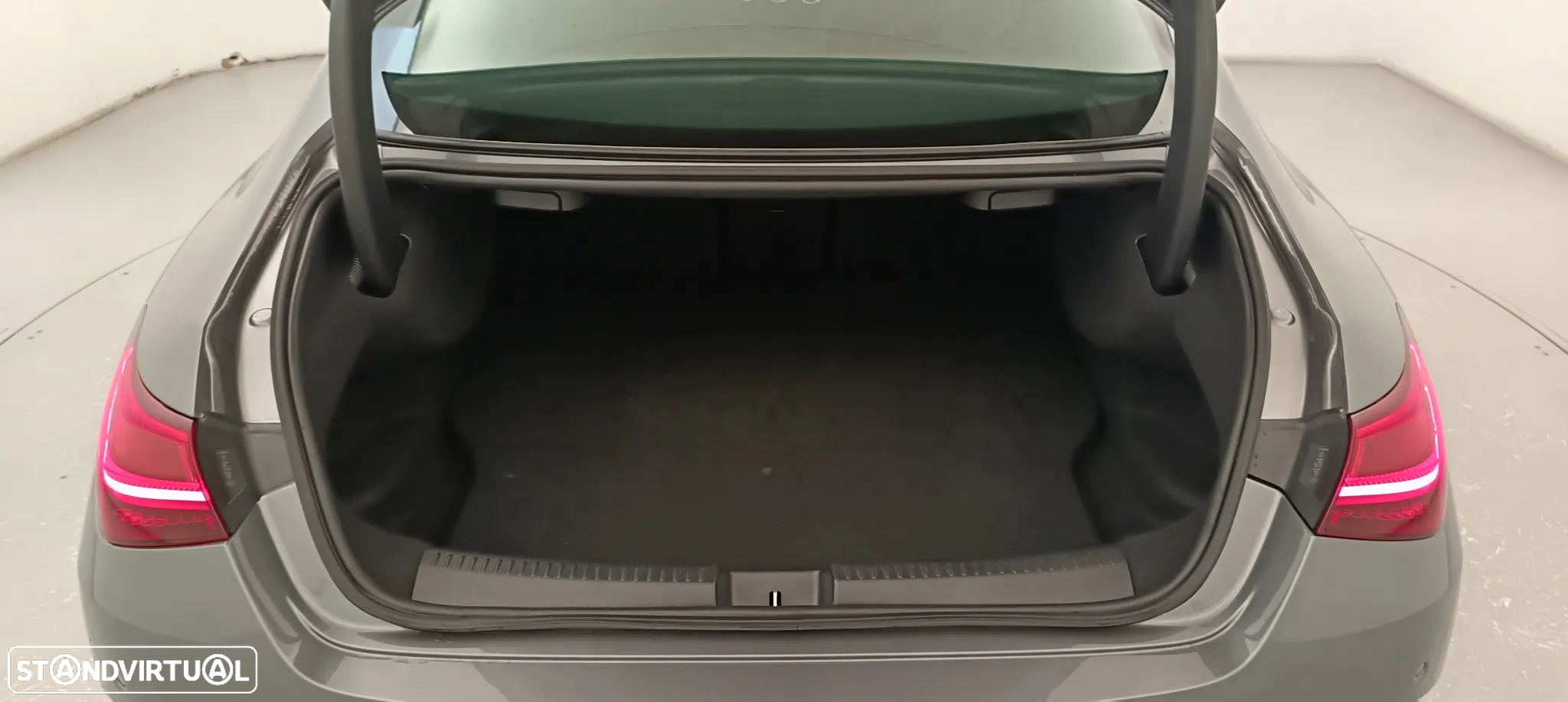 Mercedes-Benz CLA 250 e AMG Line - 30