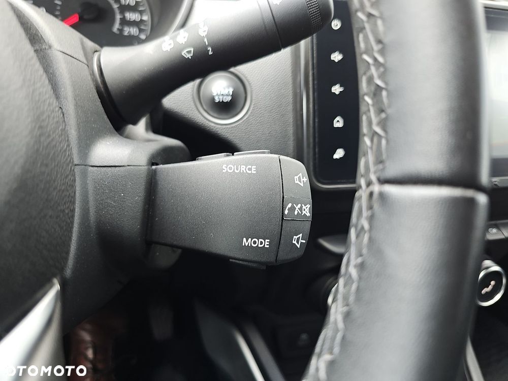 Dacia Duster 1.0 TCe Prestige - 33