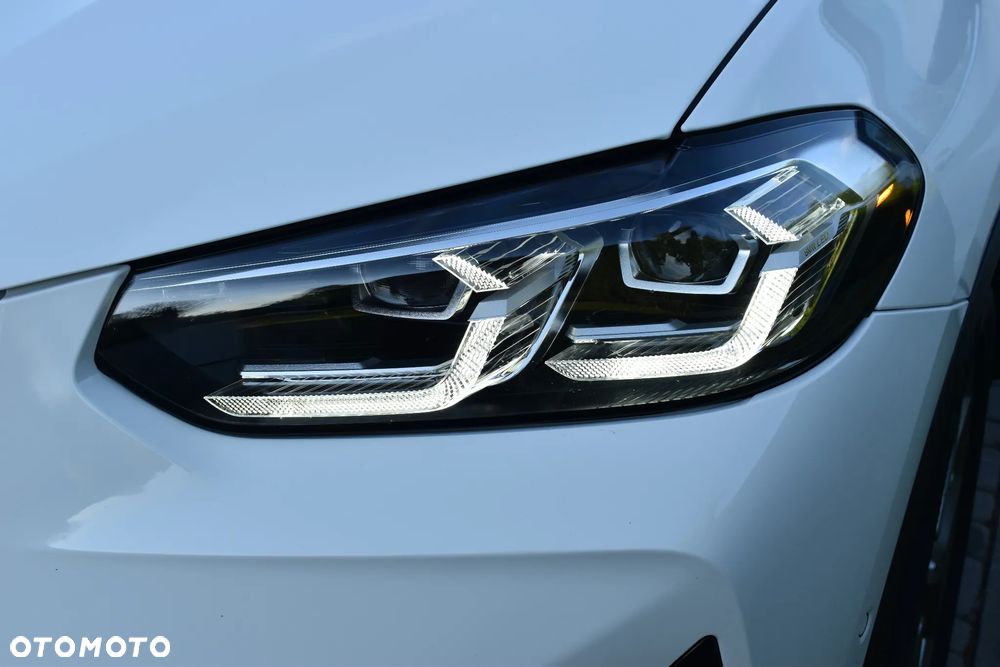 BMW X3 xDrive30i - 28