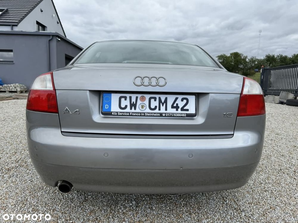 Audi A4 Limousine - 6