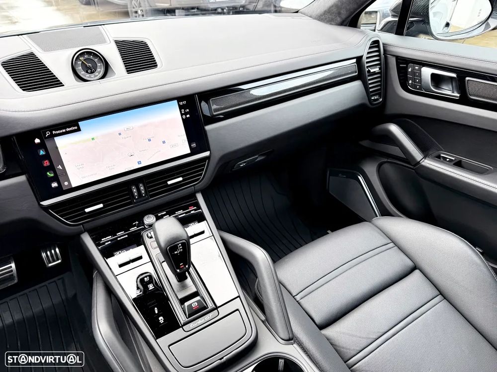 Porsche Cayenne Coupé Turbo - 19