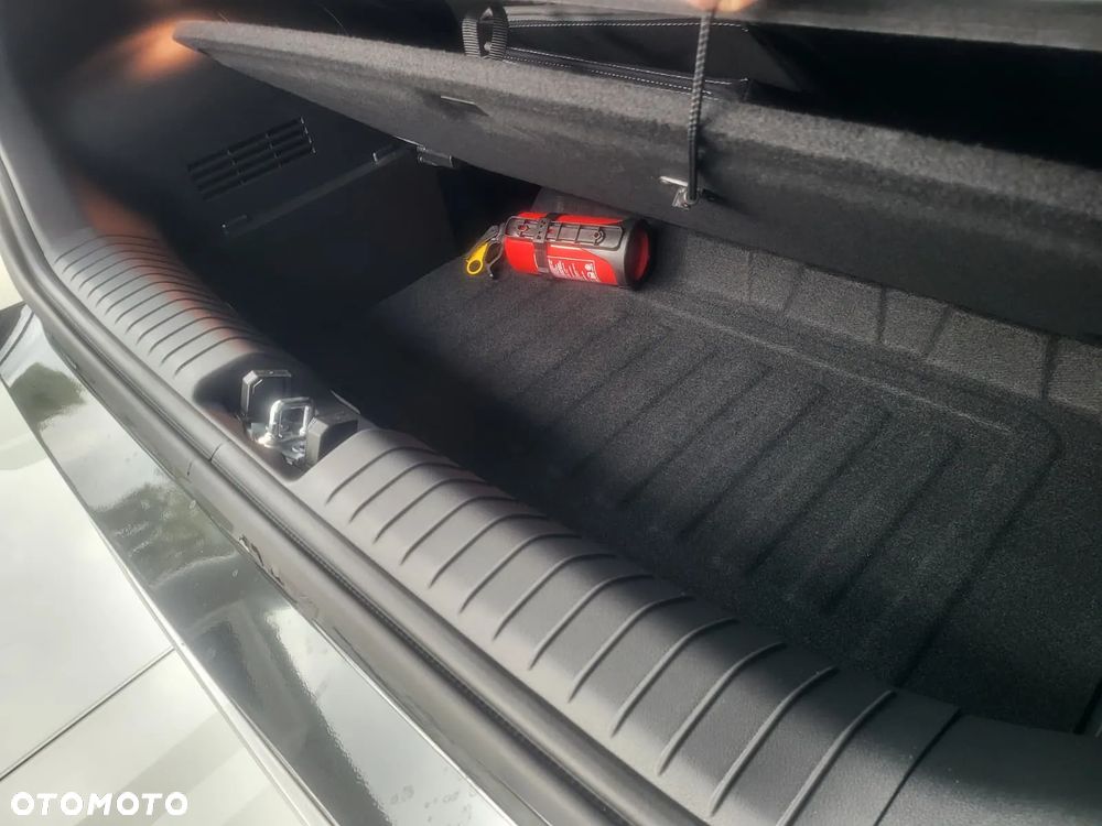 Hyundai Inster 49kWh Modern - 31