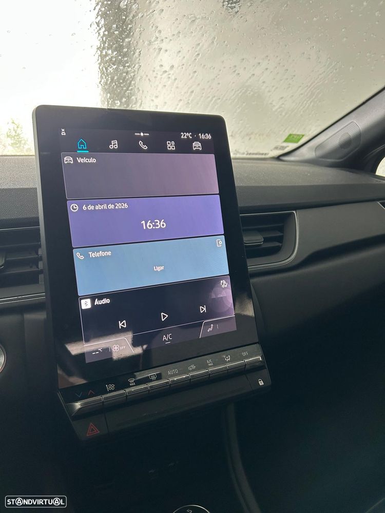 Renault Captur 1.0 TCe Techno Bi-Fuel - 2