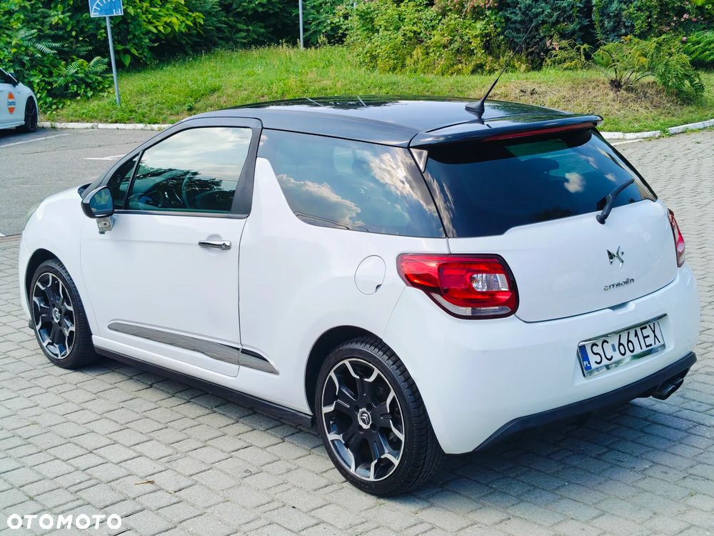 Citroën DS3 THP 155 Red Edition - 17