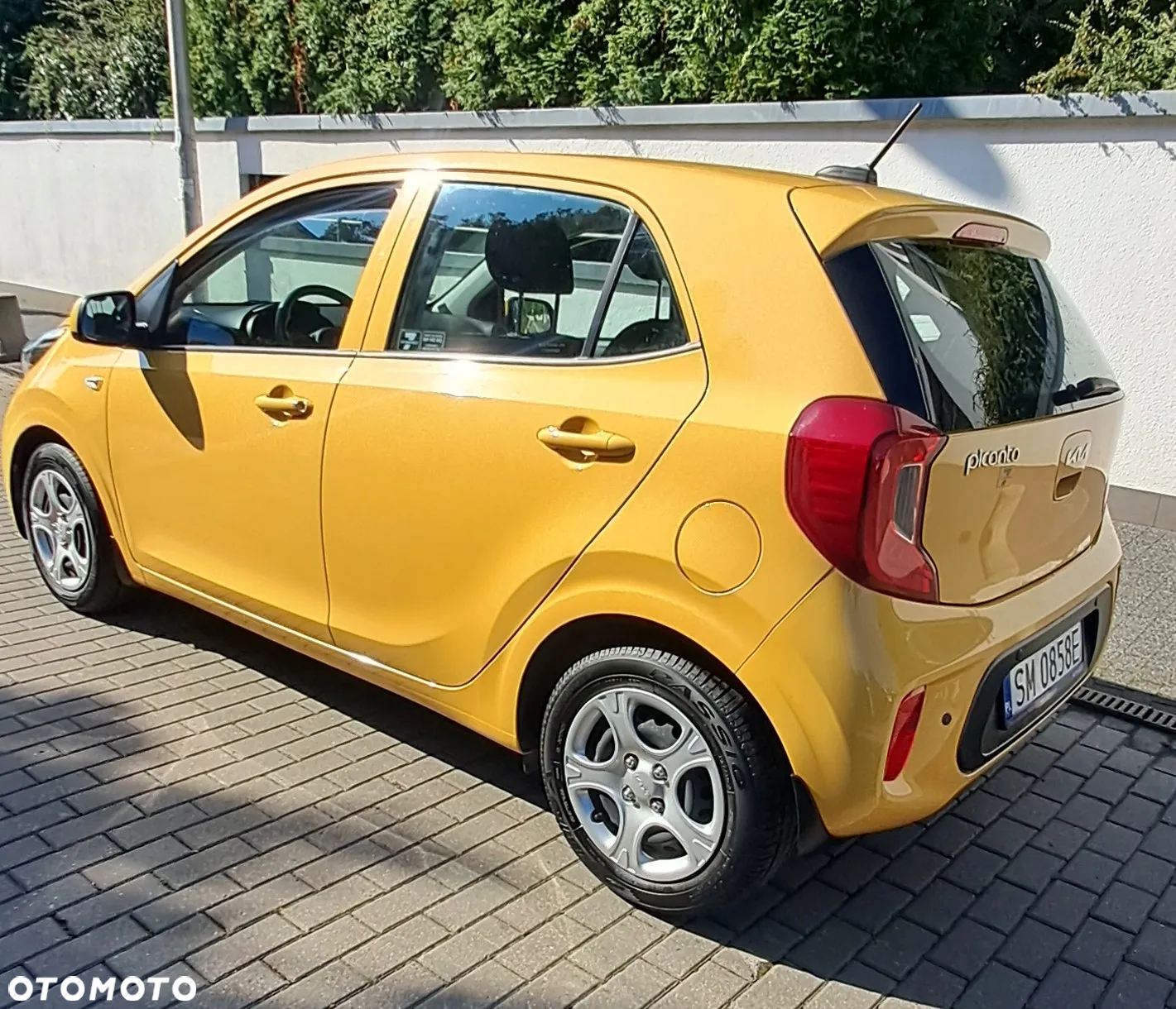 Kia Picanto 1.0 M - 2