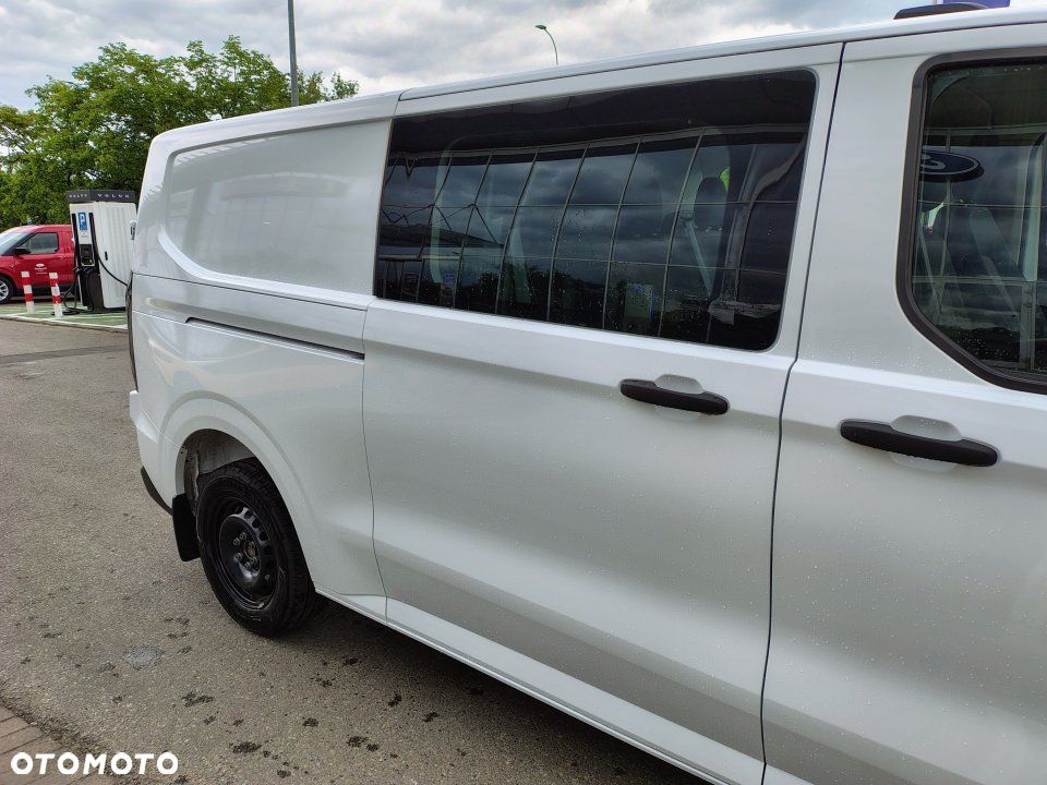 Ford Transit Custom - 10