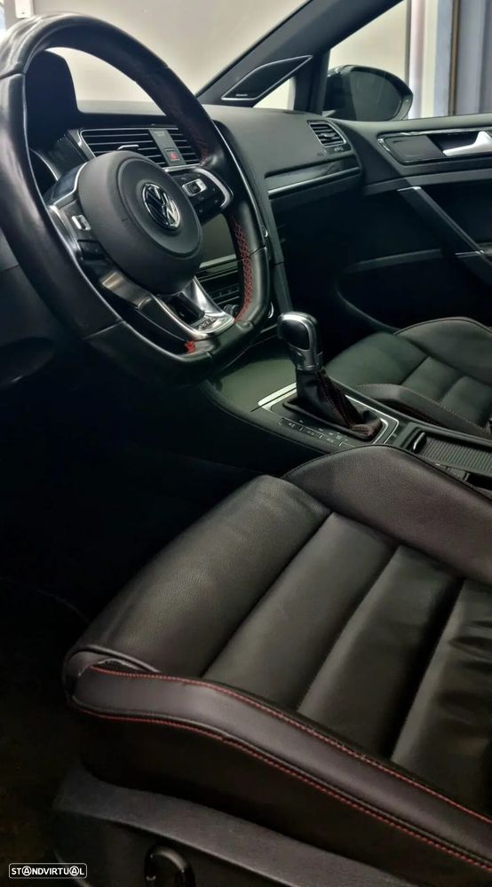 VW Golf - 9
