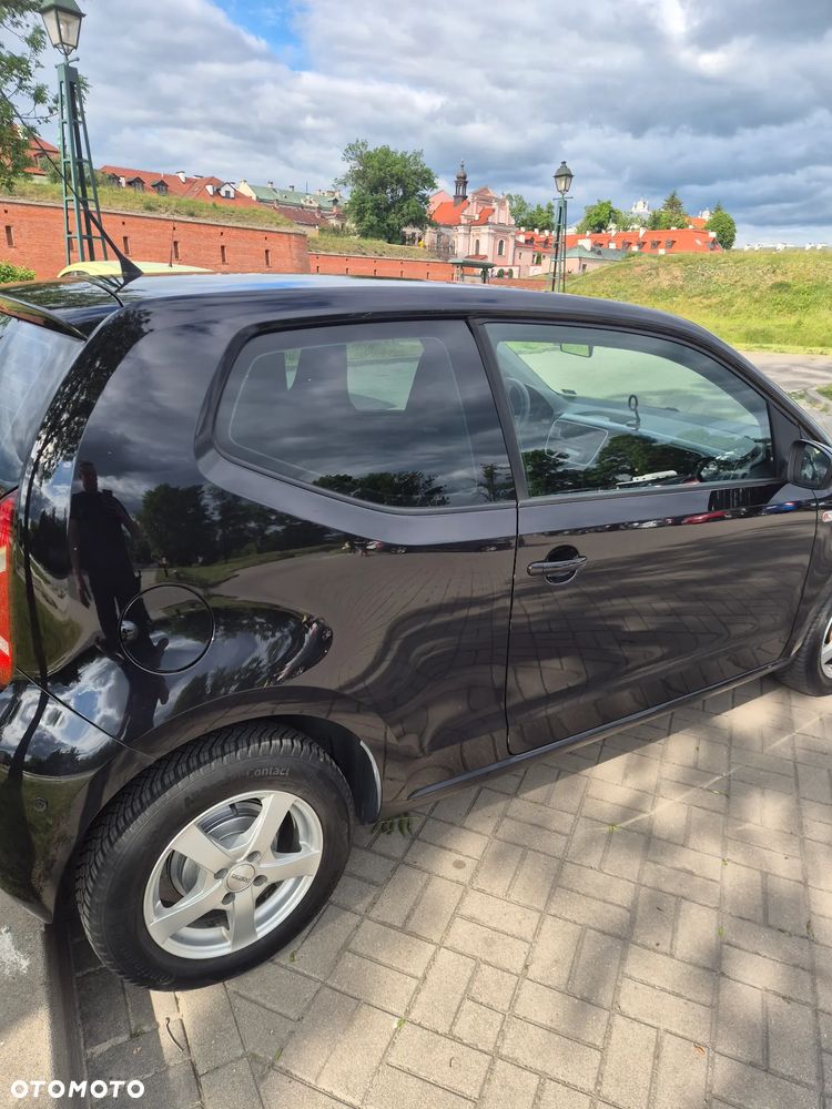 Volkswagen up! 1.0 black - 5