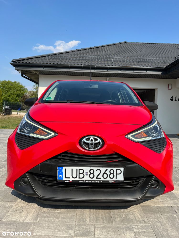 Toyota Aygo x - 2