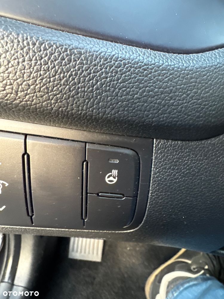 Kia Ceed 1.6 GDI Vision - 29