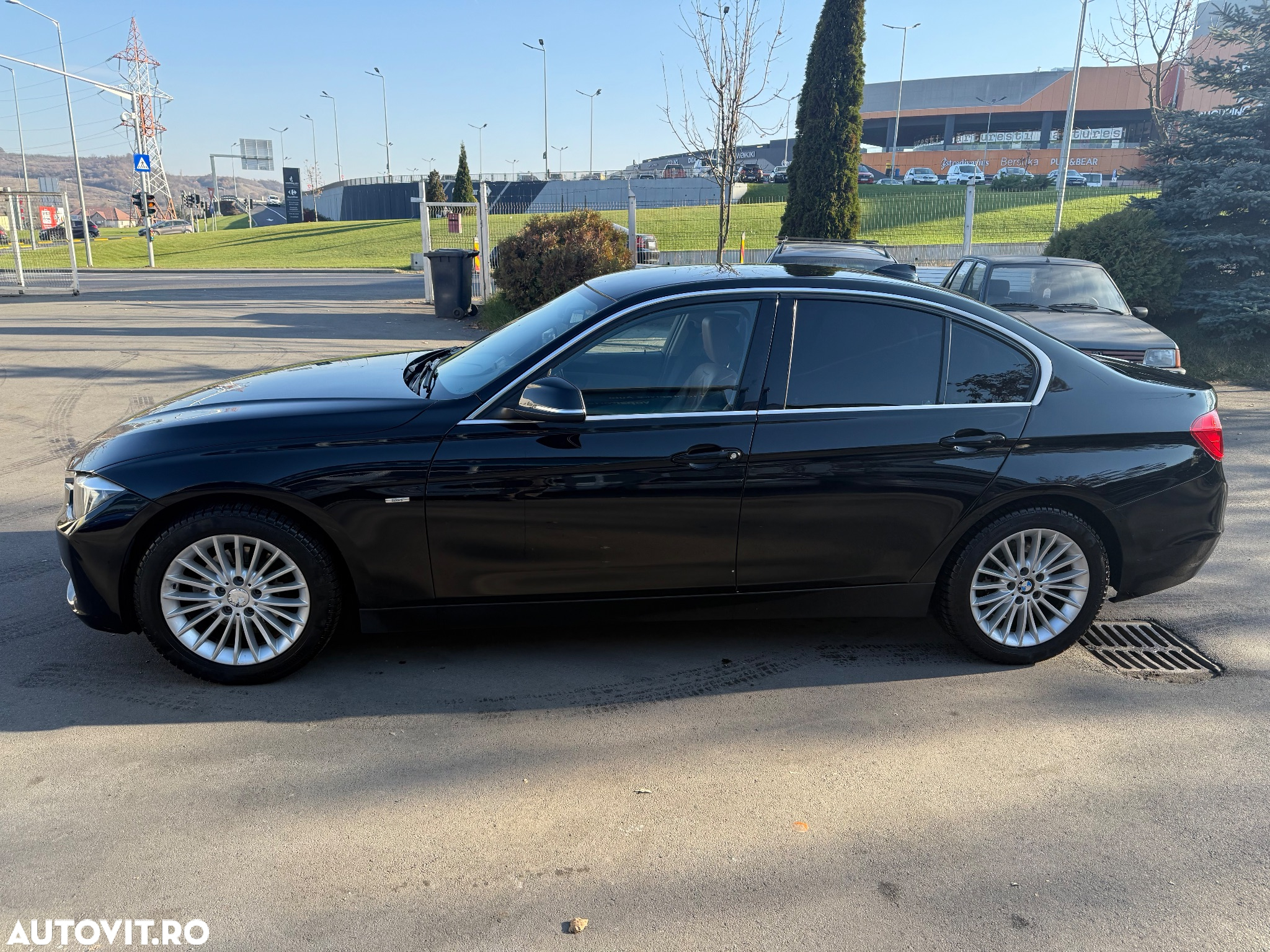 BMW Seria 3 318d Aut. Blue Performance Luxury Line - 3